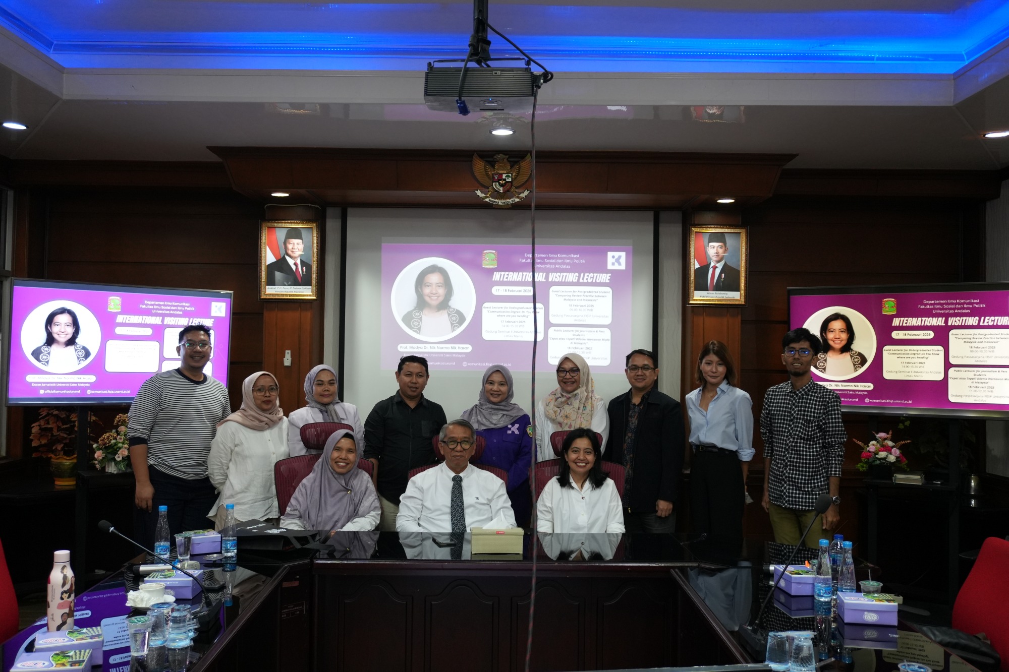 Kuliah Umum Bersama Dr. Nik Norma